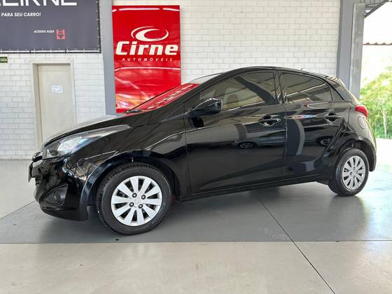 HYUNDAI HB20 1.0 COMFORT 12V FLEX 4P MANUAL